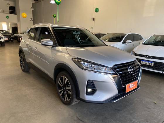 NISSAN KICKS PLAY 1.6 16V FLEXSTART SENSE XTRONIC NISSAN KICKS PLAY 1.6 16V FLEXSTART SENSE XTRONIC